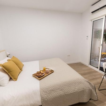 Moonkey - Apto. Albeniz, Con Acogedor Patio Alicante Ngoại thất bức ảnh