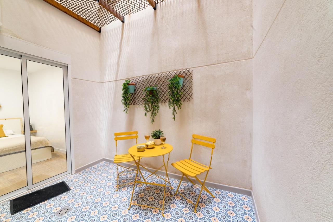 Moonkey - Apto. Albeniz, Con Acogedor Patio Alicante Ngoại thất bức ảnh