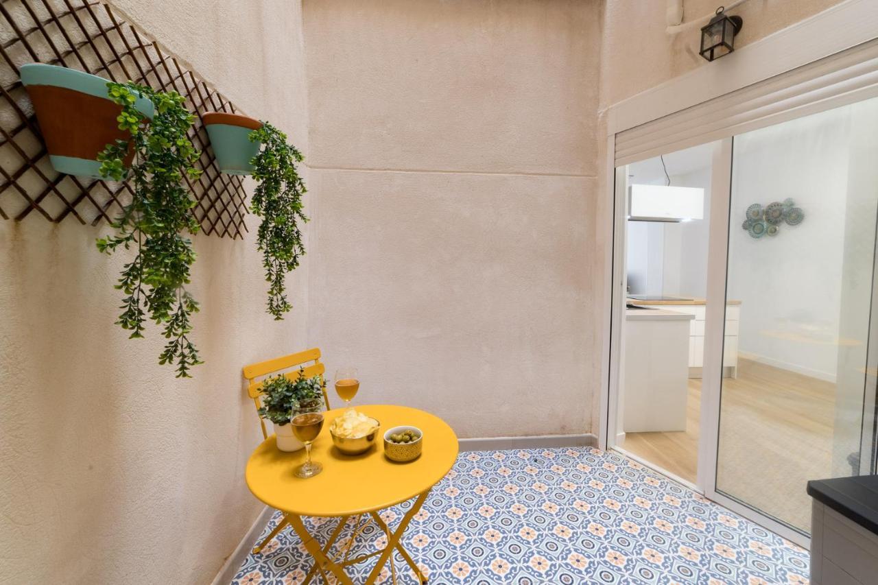 Moonkey - Apto. Albeniz, Con Acogedor Patio Alicante Ngoại thất bức ảnh